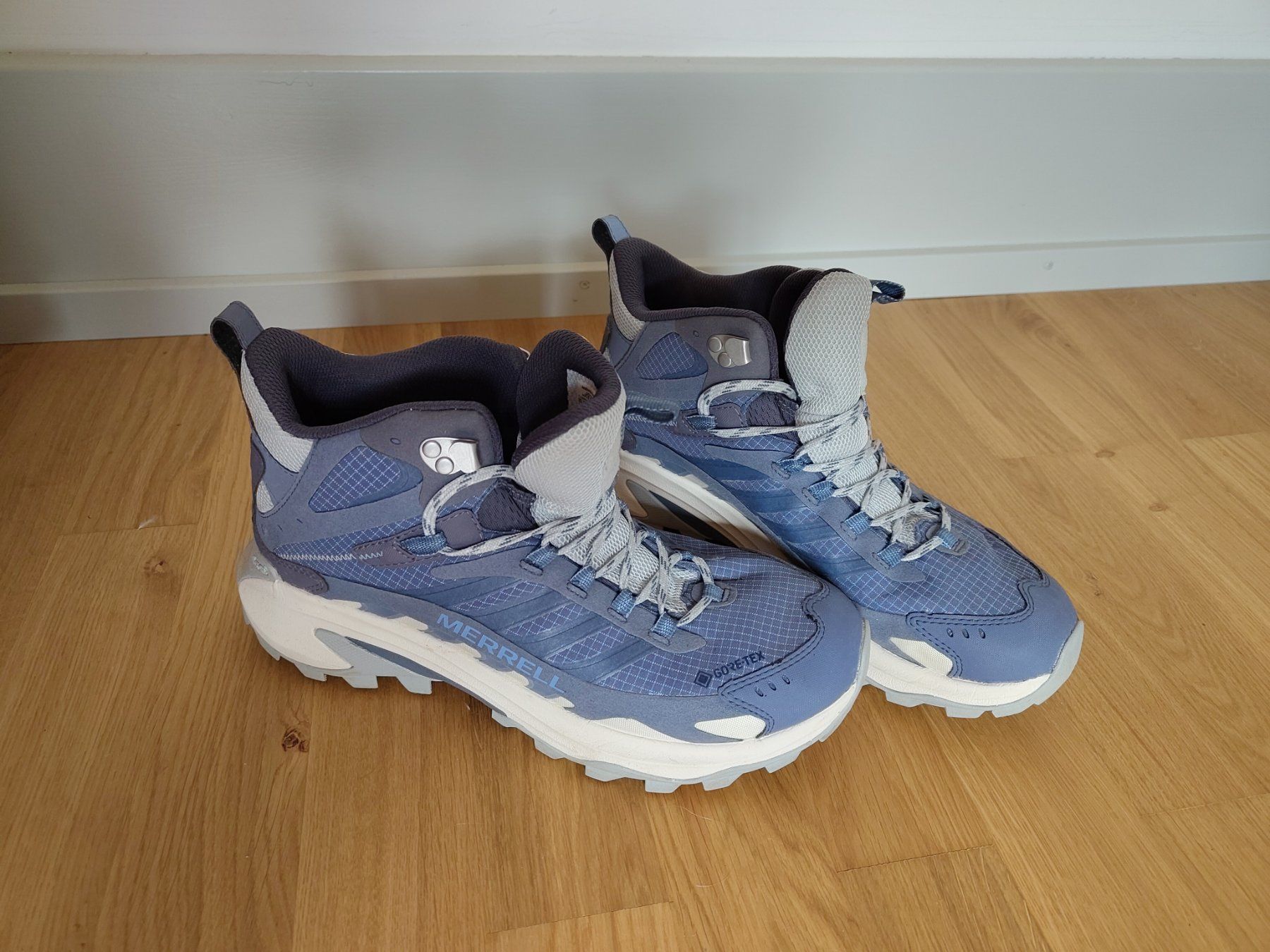 Merrell Scarpe da uomo: Wanderschuhe von Merrell gr 43 – Usato da Bern venduto da themax123