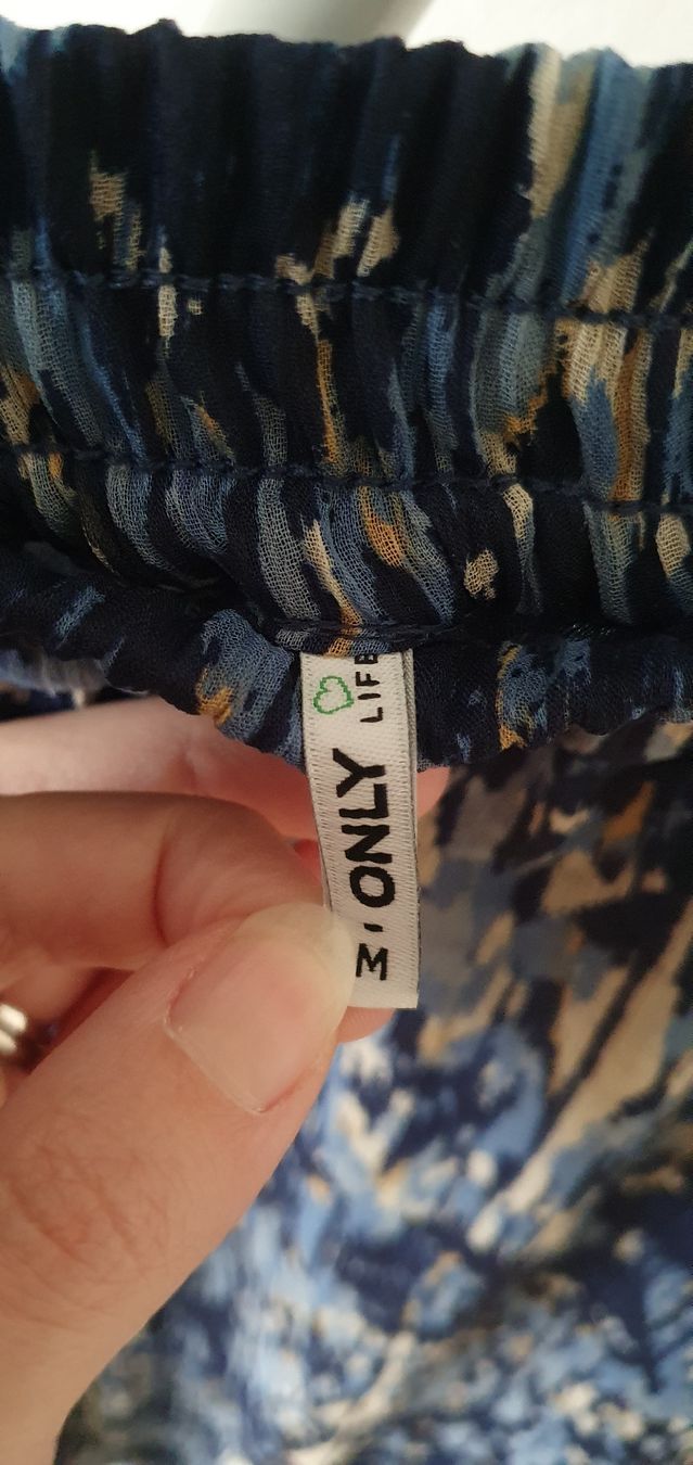 Only Gonne: ONLY Rock Gr. M – Usato da Bern venduto da fede736 2
