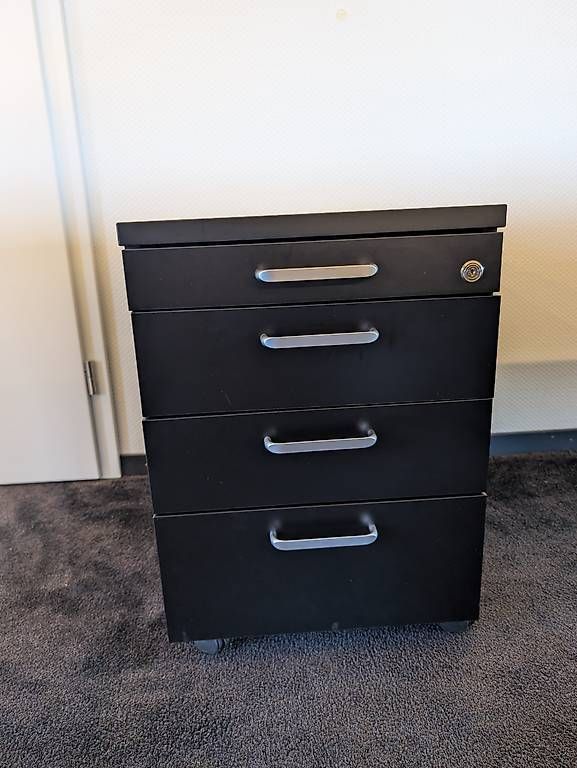 Korpus: Büro Rollcontainer vom Schäfer Shop, schwarz – Gebraucht aus Teufen AR von Zoolookoli
