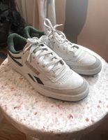 Reebok the athlete's shoe (US 6,5) (EU 38,5)