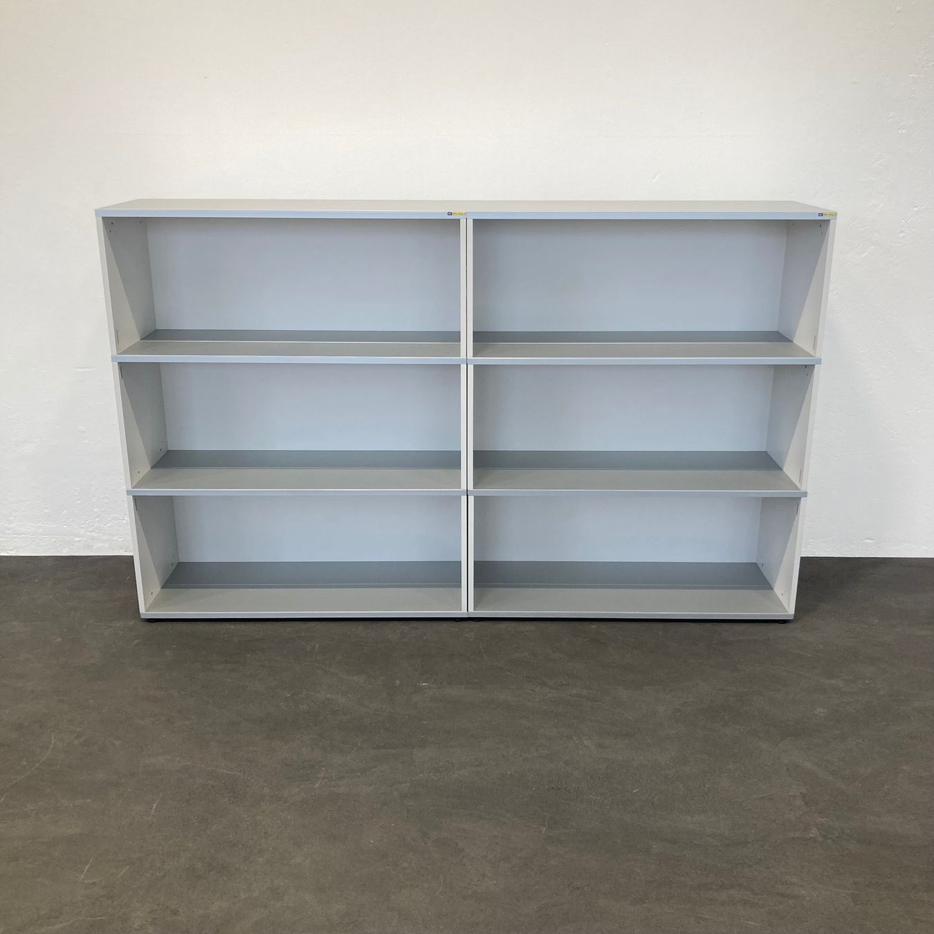 Scaffali: Denz D3 Regal 3-OH Hellgrau - 2000mm – Usato da Schönenwerd venduto da mcofficeshop