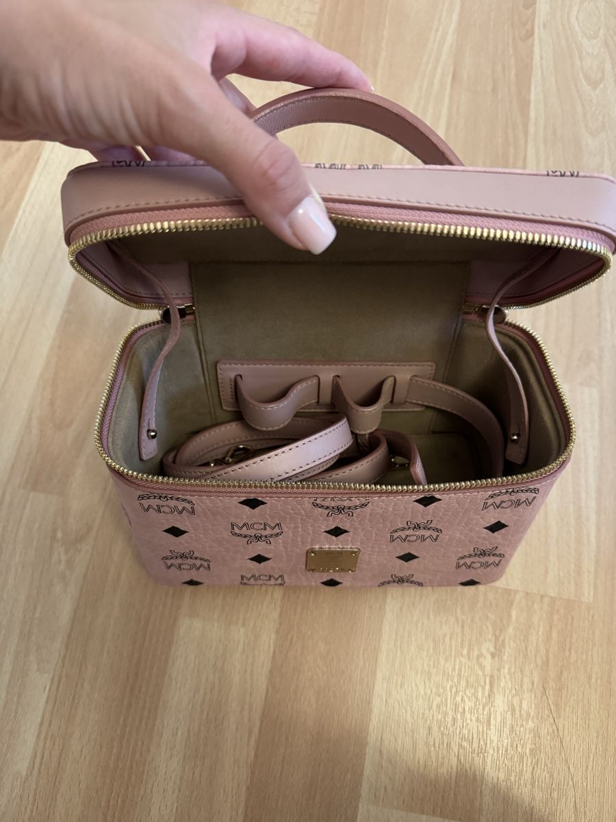 Mcm Trousses de maquillage: MCM Beautycase/ Necessaire – Neuf (Voir description) à Uster par sandi_95 1