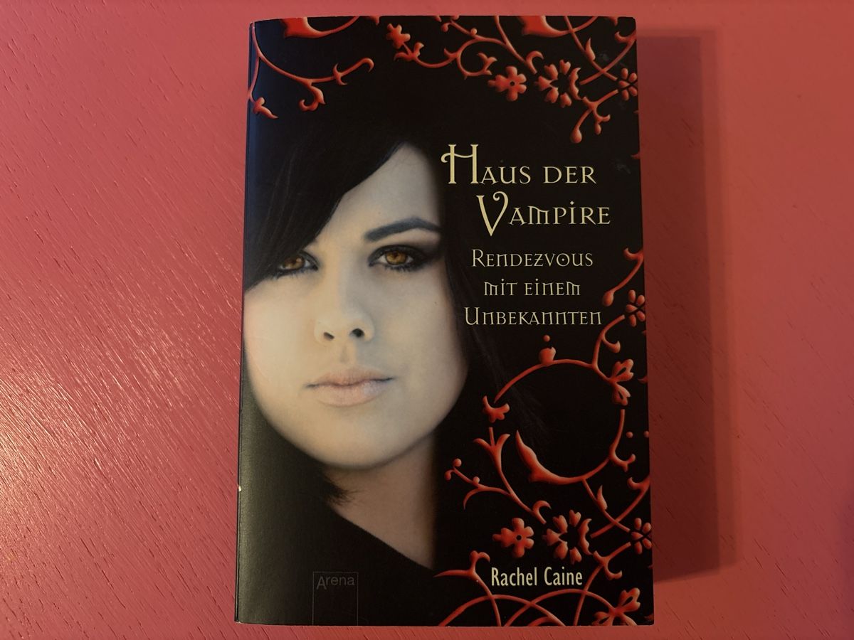 Libri: Haus der Vampire/Rendezvous Mit Einem Unbekannten – Usato da Lützelflüh-Goldbach venduto da Deiv4