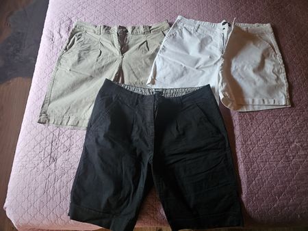 3x Chinohose kurz/Shorts 