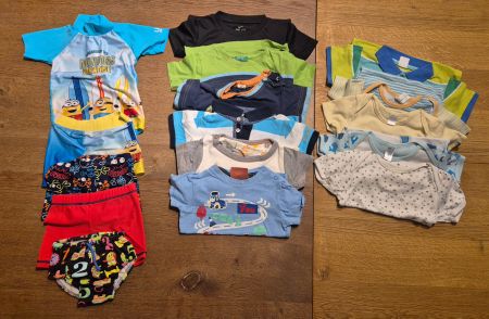 Kleider Paket, 16 Teile, Sommer, Grösse 80