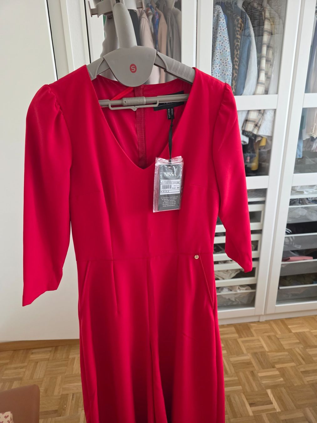 Tute: Combinaison rouge Élégante - Taille 36 - Neuve! – Nuovo e nell'imballaggio originale da Renens VD venduto da Iepurica19avril