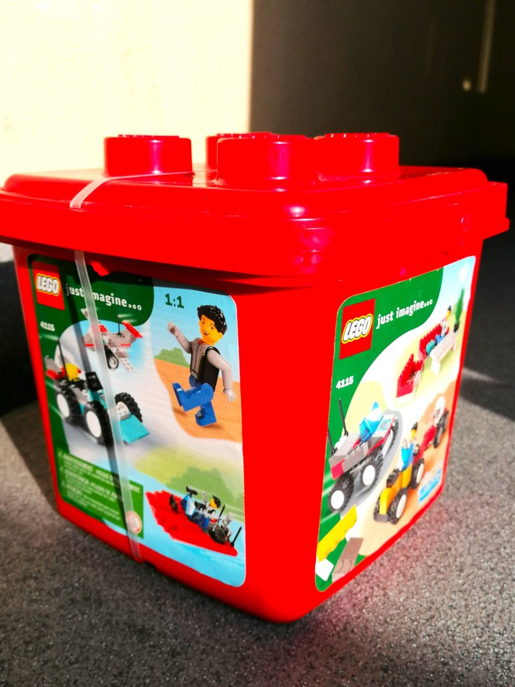 Lego Kit di costruzioni: LEGO Creator # 4115 U.S Bucket mit CHROME und TüRKIS Steinen – Nuovo e nell'imballaggio originale da LAUSANNE venduto da Ch0937 1