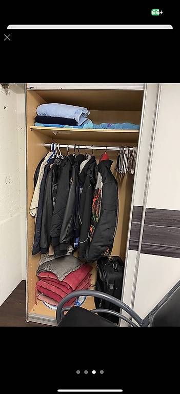 Armoires: Kleiderschrank  – D'occasion à Leuggern par e.sh13 2