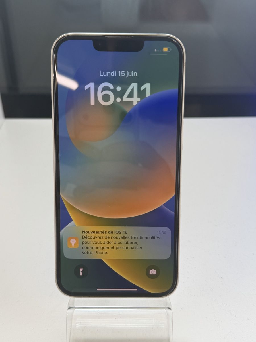 Apple Handys / Smartphones: iPhone 14 128go - batterie 100% – Gebraucht aus Yverdon-les-Bains von ame_7f2x