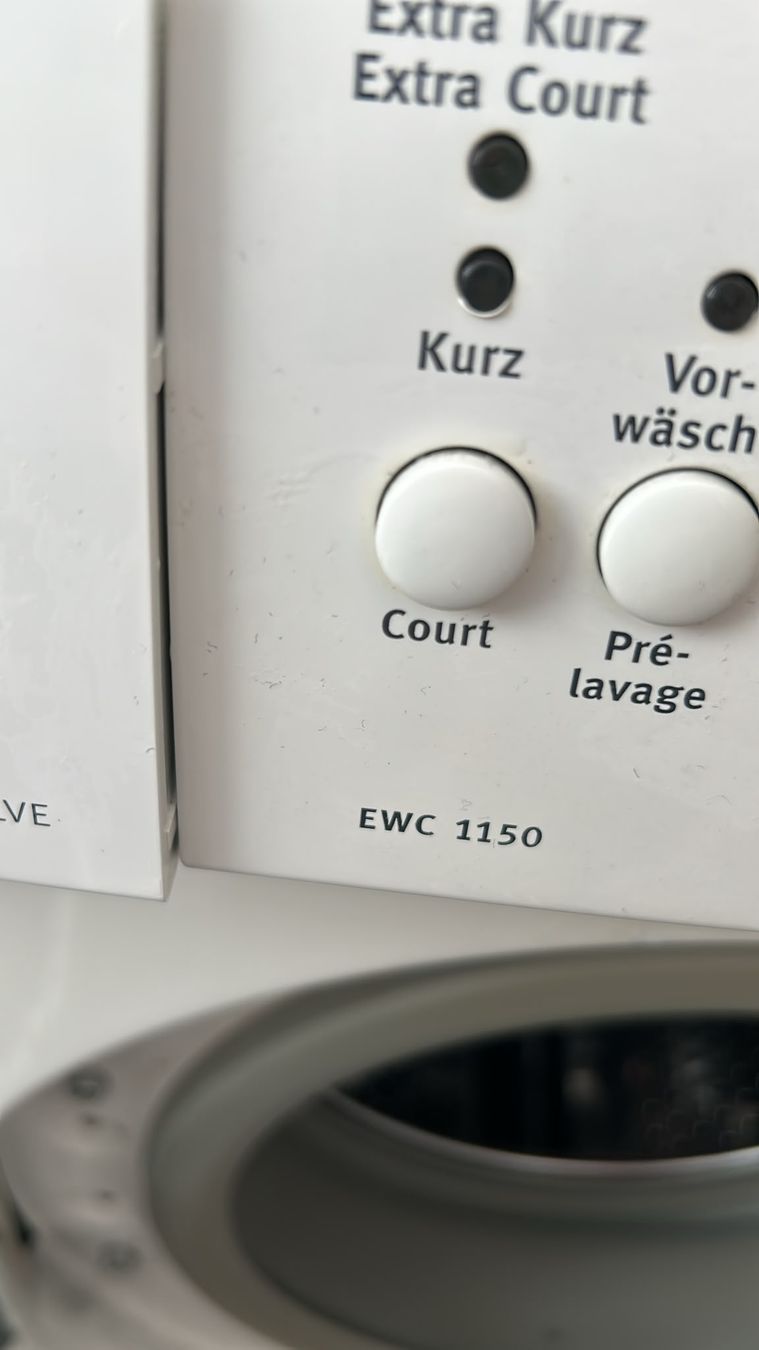 Electrolux Lavatrici: Waschmaschine Electrolux EWC 1150 gebraucht – Usato da Windisch venduto da Kamalun 2