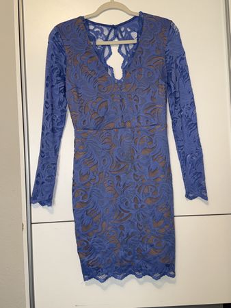 Kleid Langarm Grösse M sehr guter Zustand
