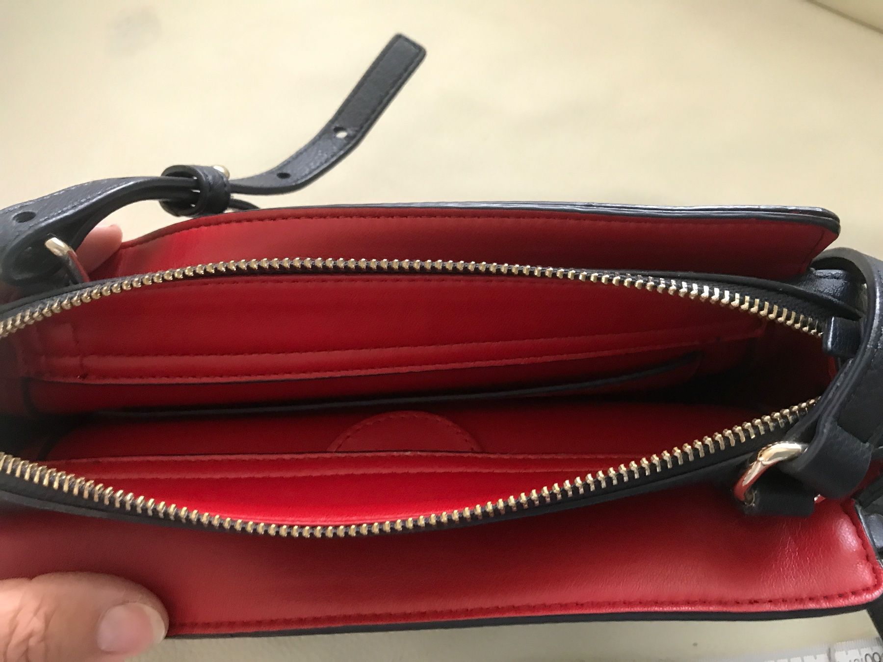 Tommy Hilfiger Borse da donna: Tommy Hilfiger Crossbody – Usato da Wettingen venduto da Andres54 3