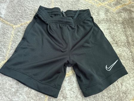 Nike kurzehose  Gr. 128/137