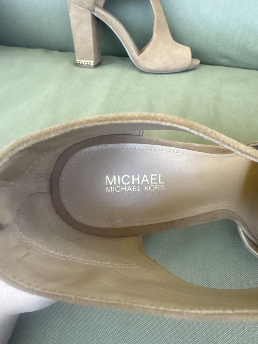 Scarpe da donna: Michael Kors Suede Sandals, Size 39, Summer Ready – Nuovo (secondo la descrizione) da Berneck venduto da E_ZLK 2