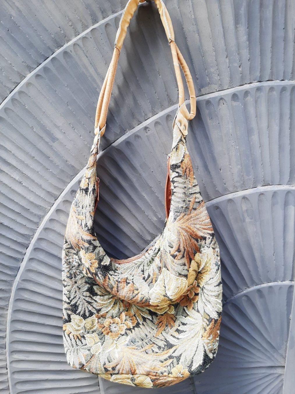 Sacs femmes: wunderschöne Tasche in Gobelin Stil – D'occasion à Bern par Preloved.Nile.4.Sale 5