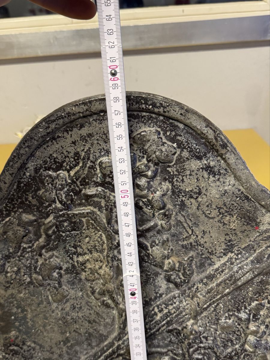 Camini: Antikes Kaminplate aus Guss  – Usato da Schlieren venduto da Freundlich02 4