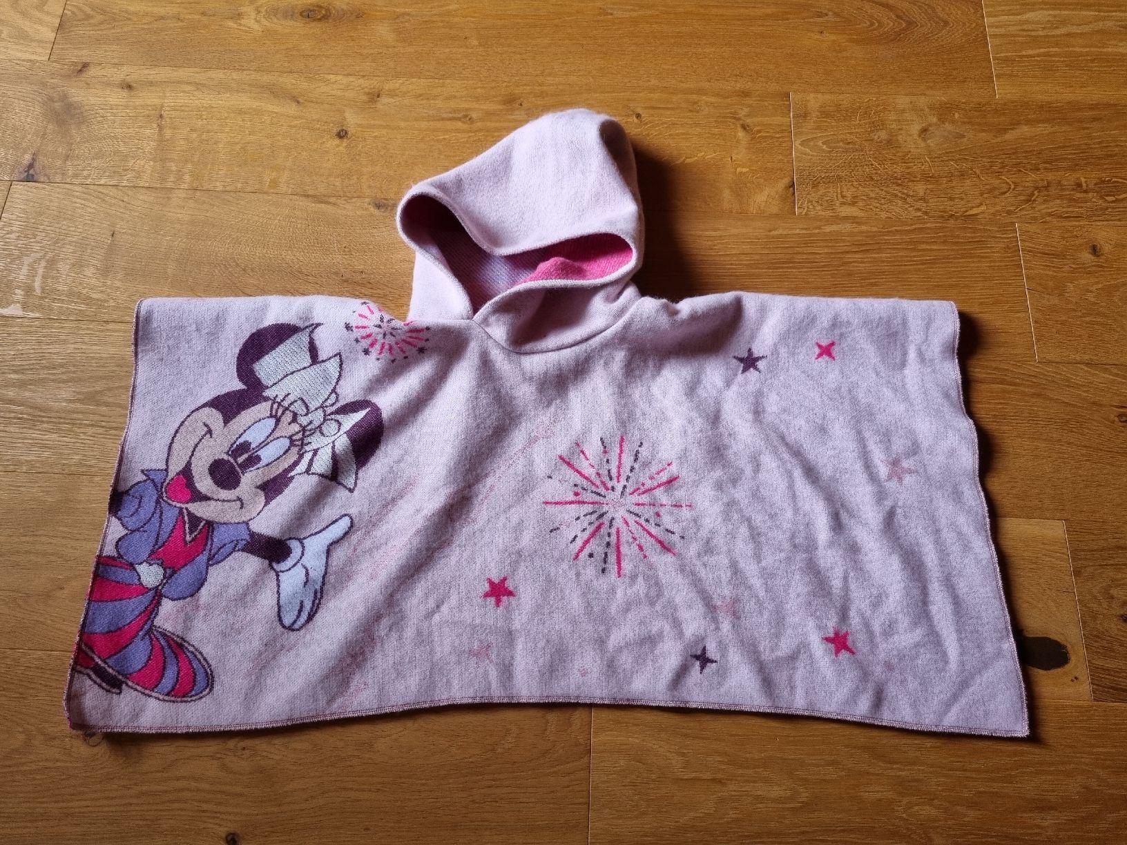 Jacken & Mäntel: Poncho Minnie – Gebraucht aus Château-d'Oex von mae_6pqm
