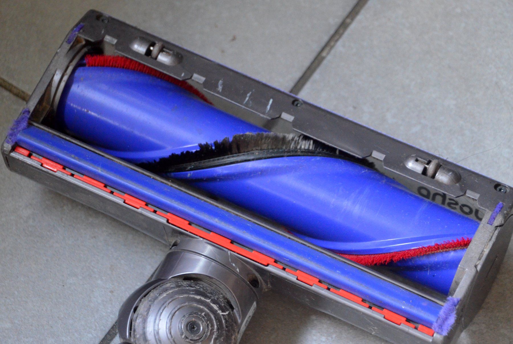 Dyson Aspirapolveri & Accessori: Staubsauger Dyson V7 aspirateur – Usato da Collonges venduto da arashee 3