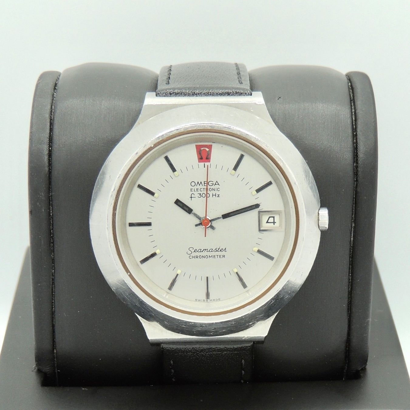 Omega Montres: Montre Omega Seamaster Chronometer – D'occasion à Lausanne par DuGoutetdesCouleurs