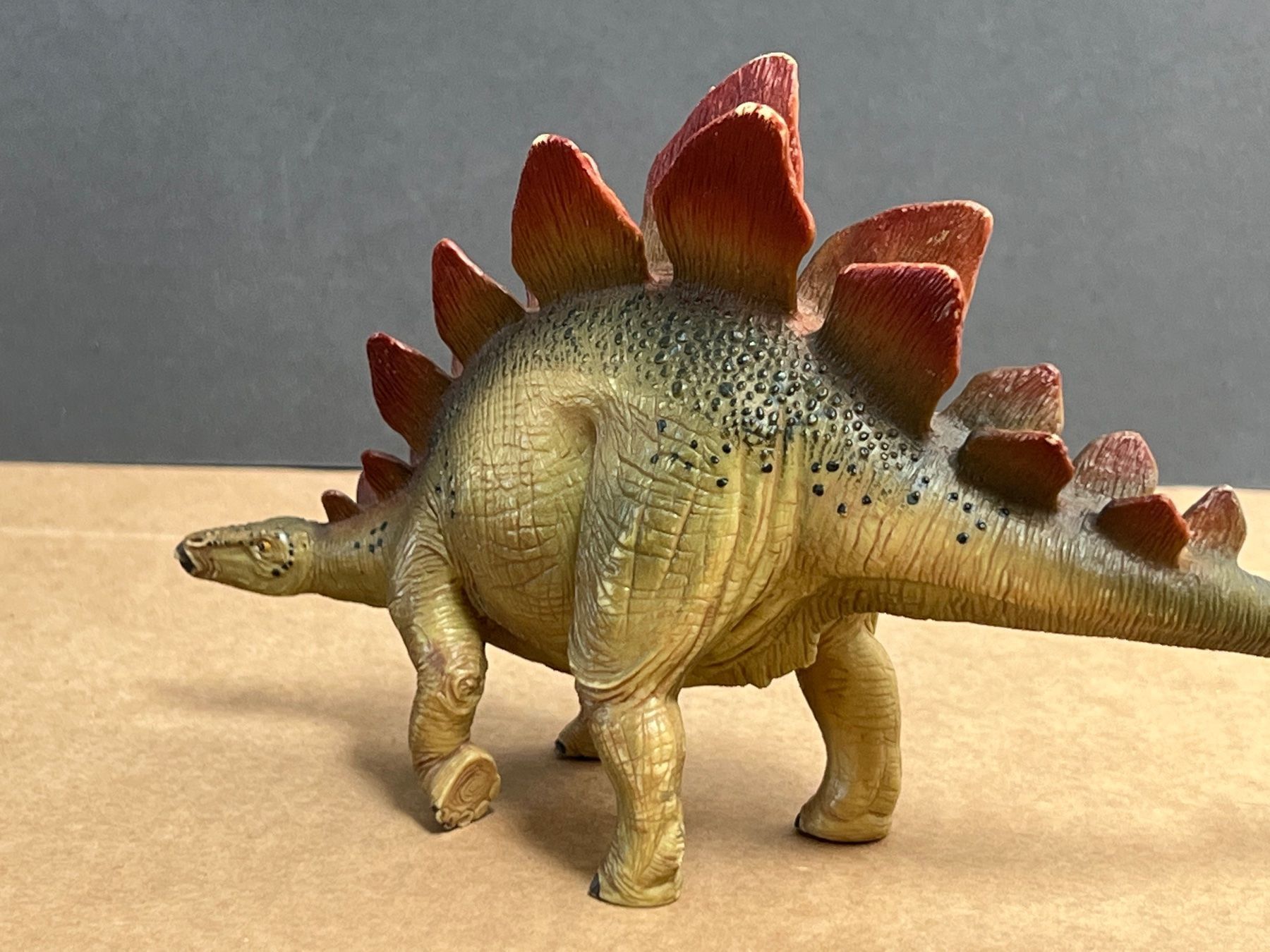 Schleich Figuren: Schleich 16457 Stegosaurus Dinosaurier – Gebraucht aus Ennetbaden von  5