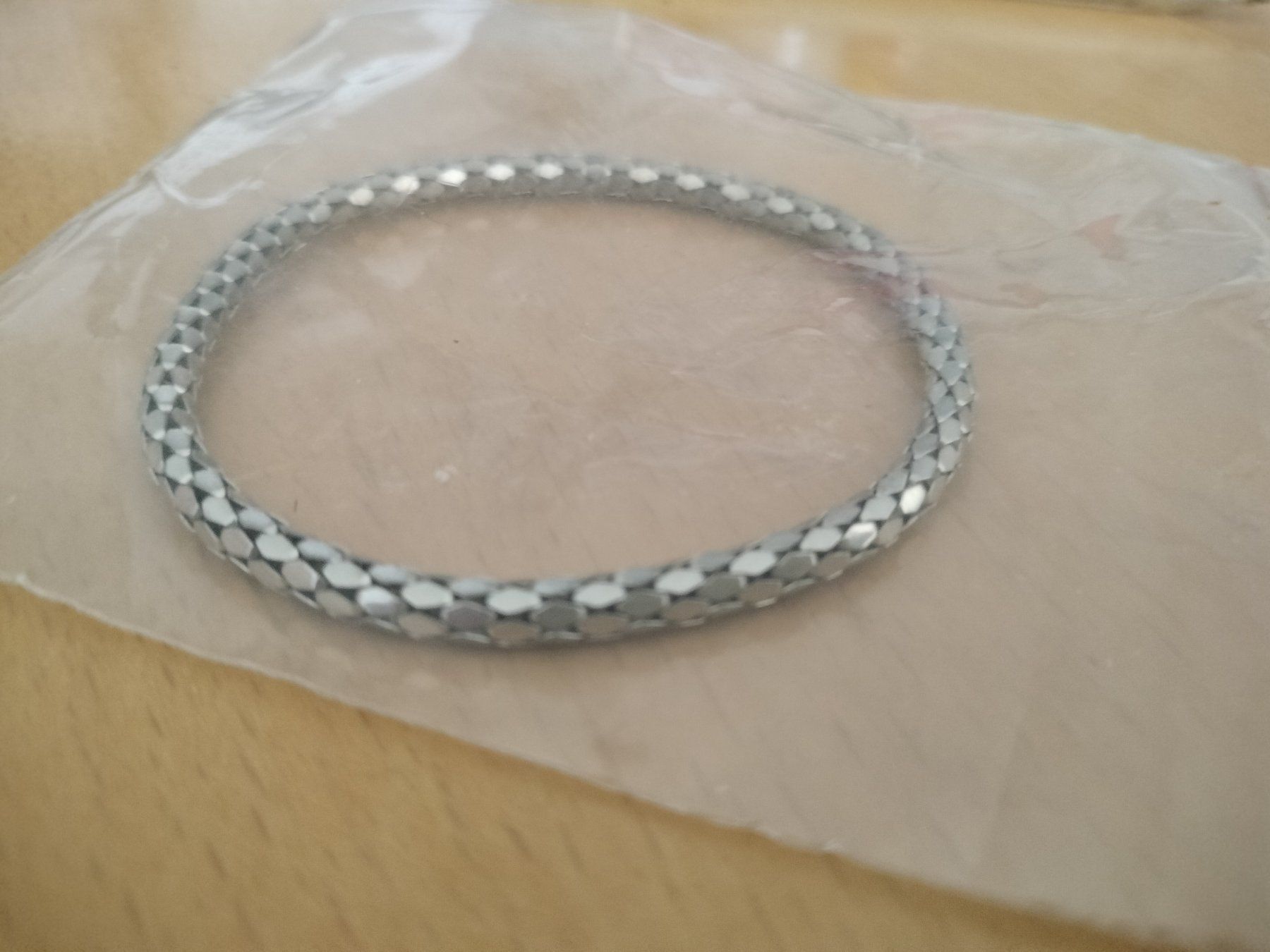 Armbänder & -reifen: 37) Armreif – Gebraucht aus Heimberg von Rockenrol