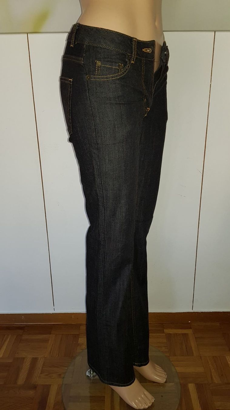 H&M Jeans: H&M Jeans taille / Grosse EUR 34 / US 4 – Gebraucht aus Cossonay-ville von Super-Price-Quality 2