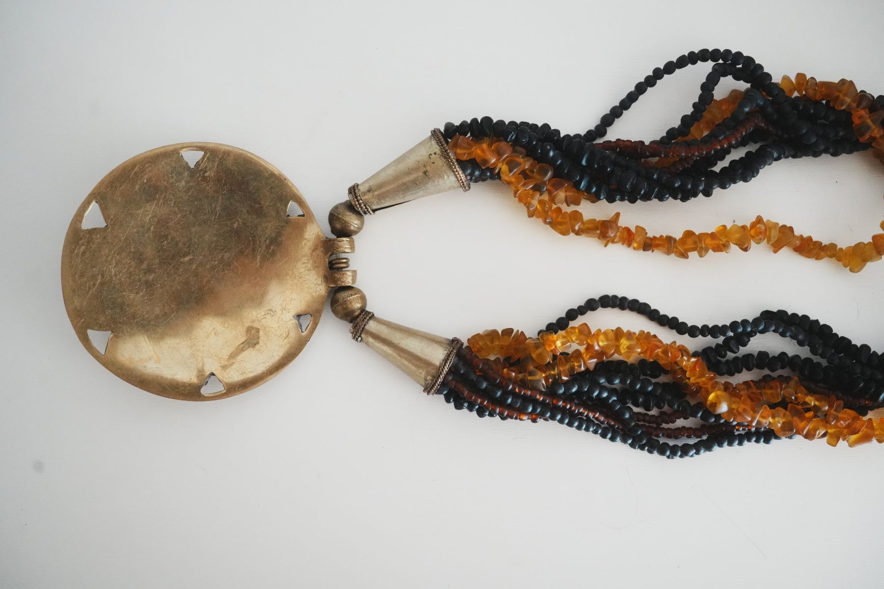 Catenine: Ethno Kette Medaillon Bernstein Stammesschmuck – Usato da Volketswil venduto da HeredisAntiques 8
