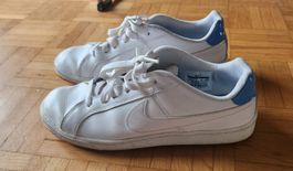 Nike Court Schuhe, Gr. 41, Weiss/Blau