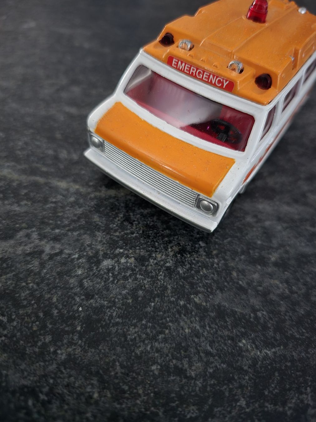 Corgi Toys Modellini d'auto: Corgi Toys Chevy Van Ambulance – Usato da Weiach venduto da KissGearSwiss96 2