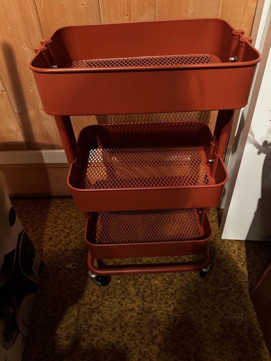 Ikea Carrelli di servizio: Servierwagen – Usato da Belp venduto da sil_f5pq