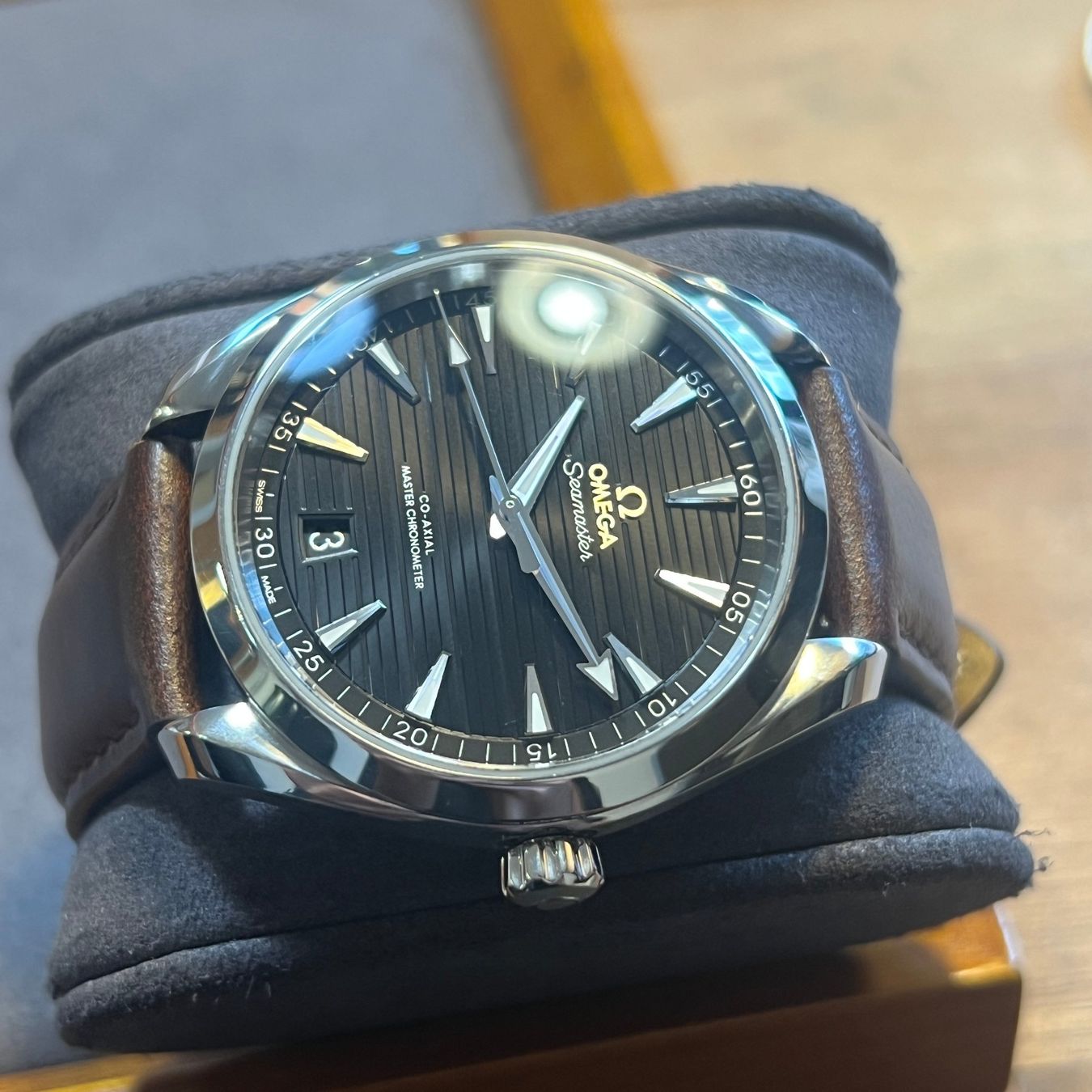Omega Orologi: Omega Seamaster Aqua Terra Automatic Date Full Set 220.13.41 – Usato da Carouge GE venduto da Watchaser 5