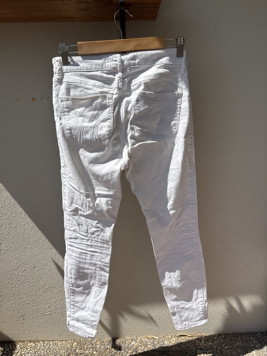 Hollister Pantaloni: Pantalon Hollister – Usato da Neuchâtel venduto da cam_lf7y 1