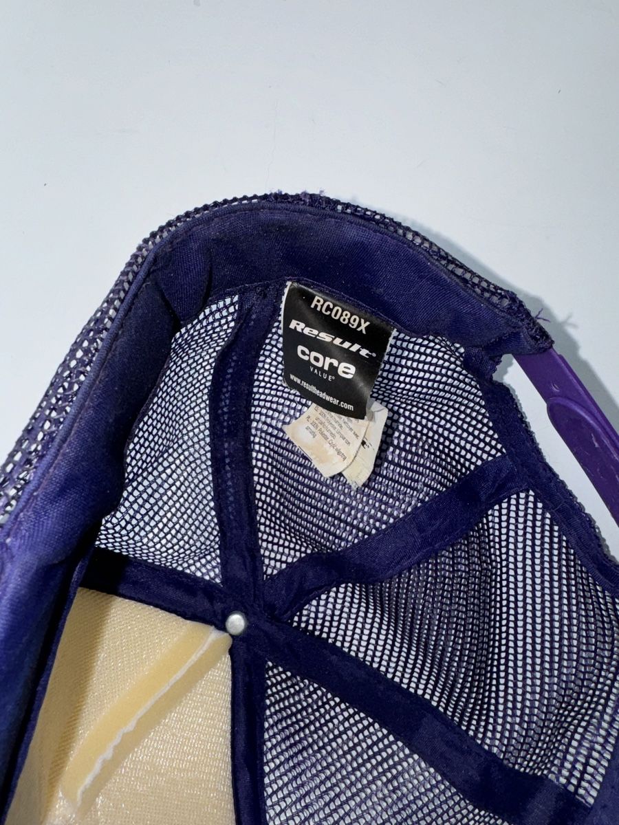 Copricapi, berretti & cappellini: Lila Trucker Cap – Usato da Zürich venduto da forestF4iry 1