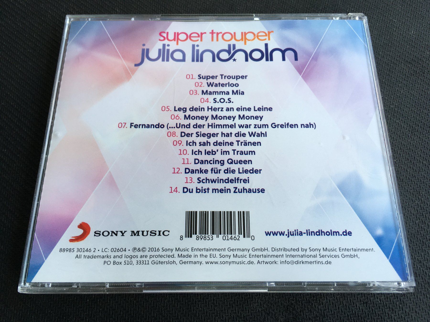 CD: Julia Lindholm - Super Trouper -CD- – Usato da St.Gallen venduto da MedienJoe 2