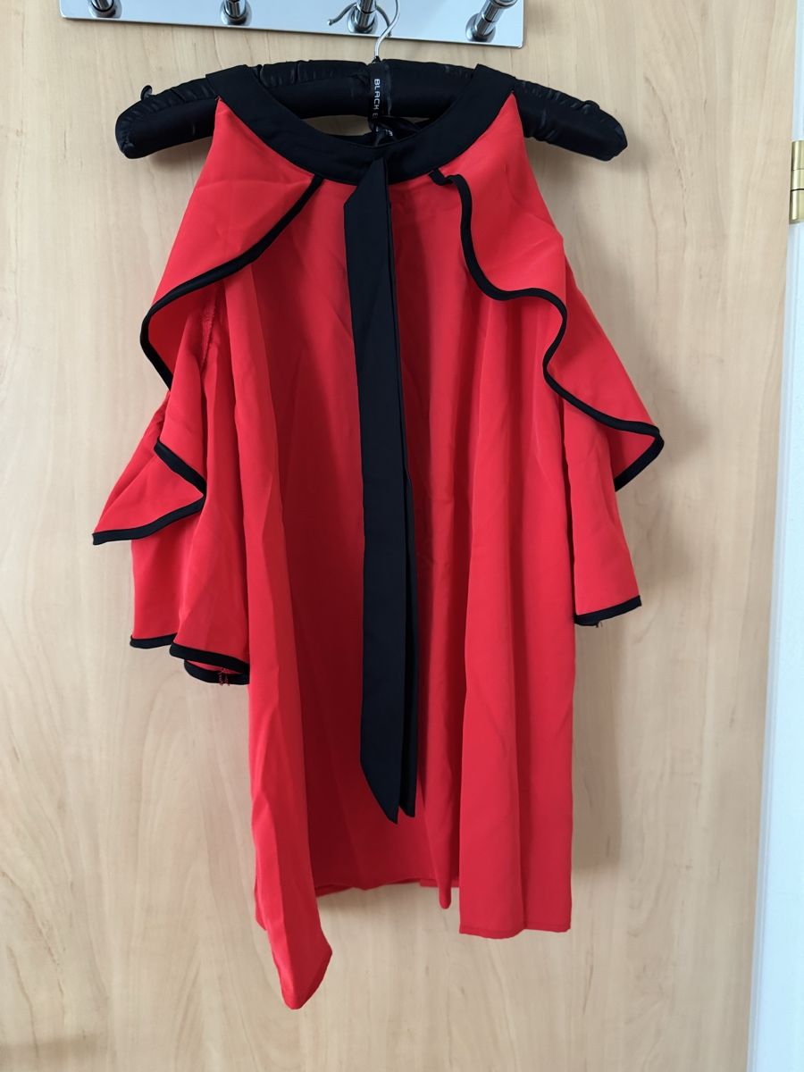 Camicette: Rote poppige Bluse mit Schulterausschnitten  – Nuovo (secondo la descrizione) da Lachen SZ venduto da artbyblondangel 3