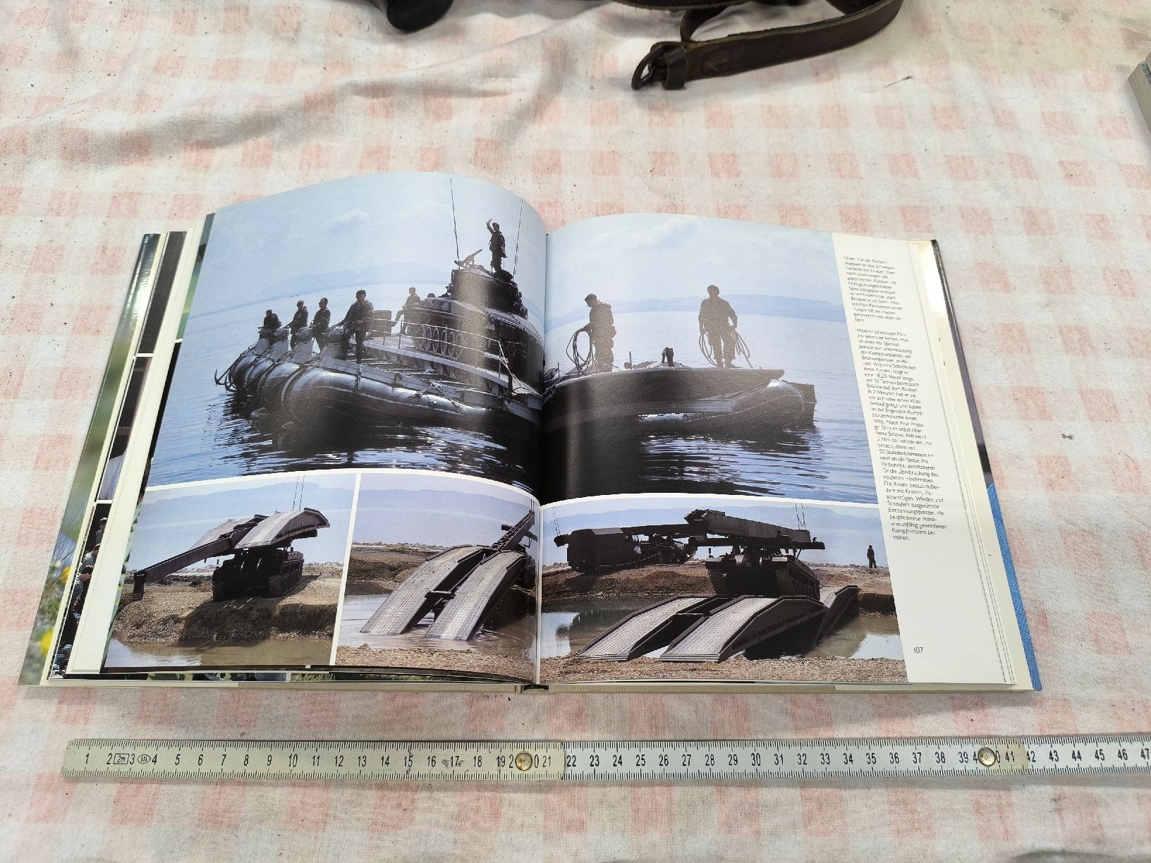 Libri: Buch Armee Schweiz.. Die Armee – Usato da Cama venduto da anto_a 4