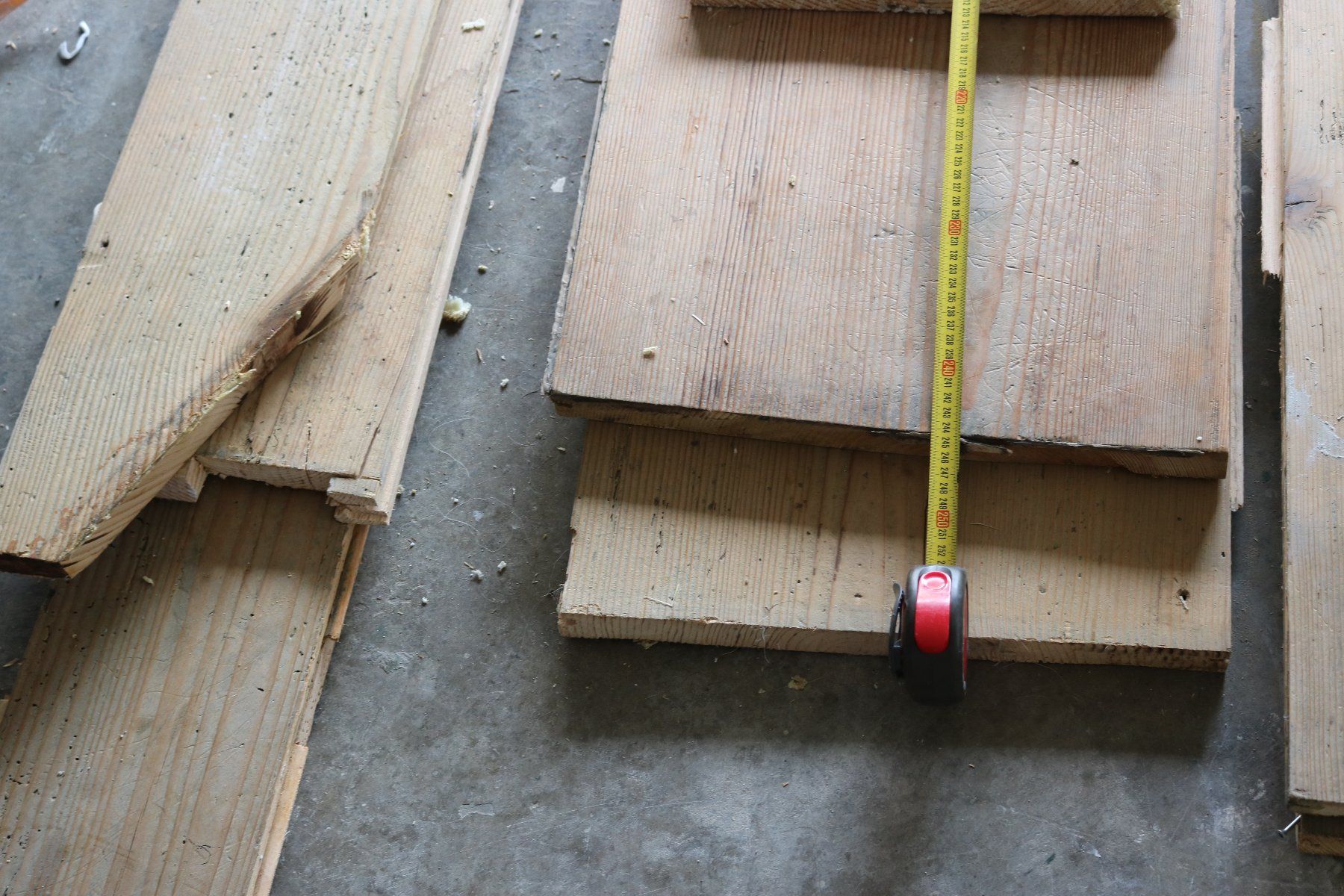 Articoli in legno: Bodenriemen, Bretter – Usato da Braunau venduto da forestkids 4
