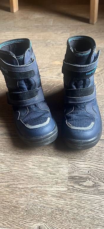Scarpe per ragazzi: Winterschuhe von Superfit Grösse 30 – Usato da bern venduto da Uhhhh