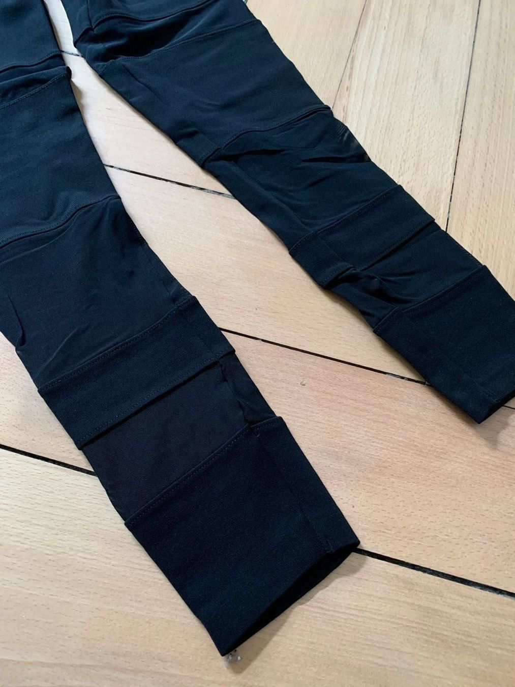 Leggings: Leggings schwarz mit Transparenz - XS – D'occasion à Zürich par Diazaio 1