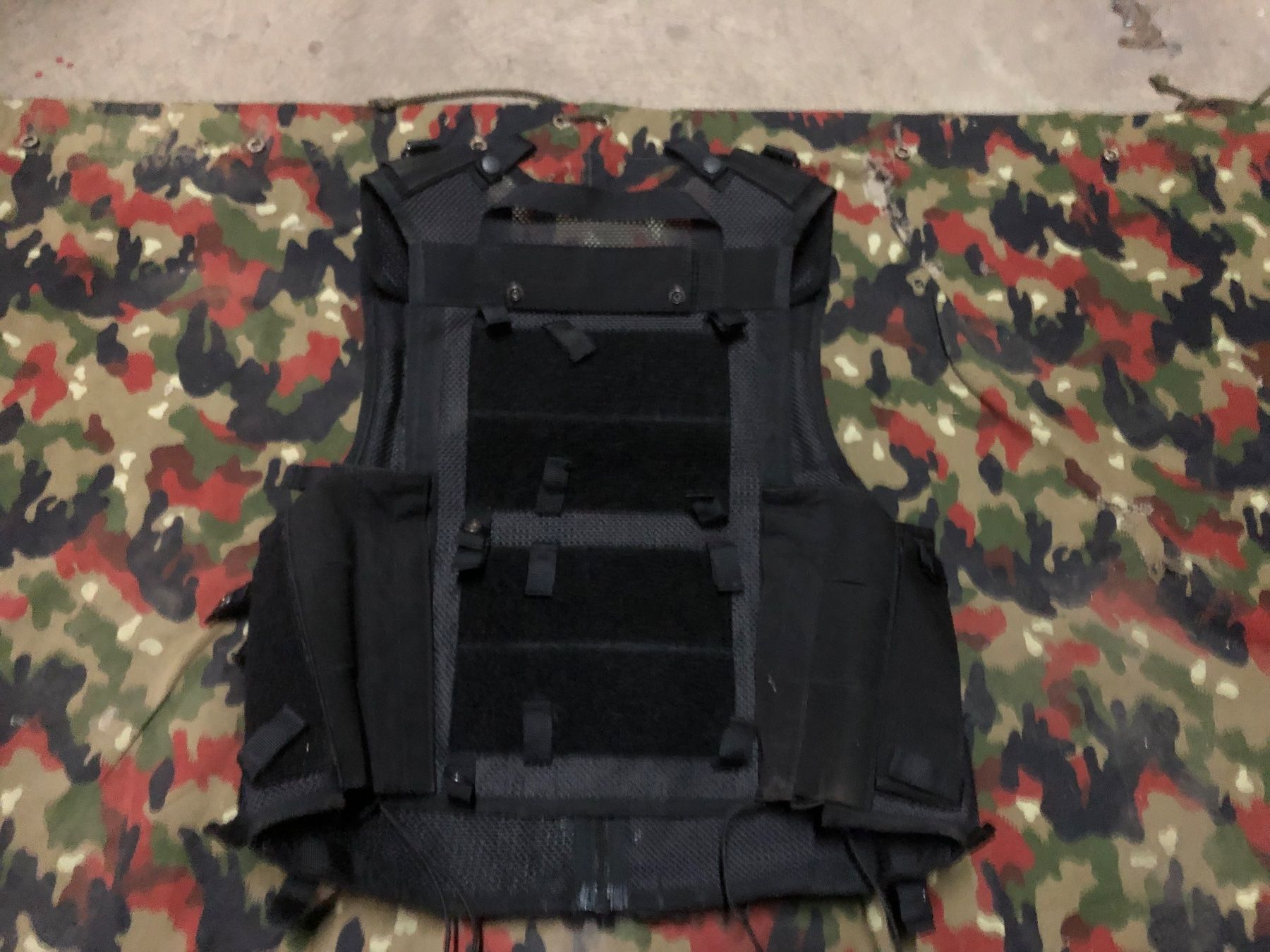 Schweizer Armee Uniformen: Armee Polizei Einsatzweste MP Militärpolizei Grenadier KSK – Gebraucht aus Madiswil von TEMISO 3