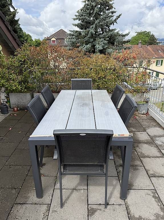 Set di tavolo e panche: Gartentisch mit 6 Stühlen – Usato da Zuchwil venduto da fra_f5cp