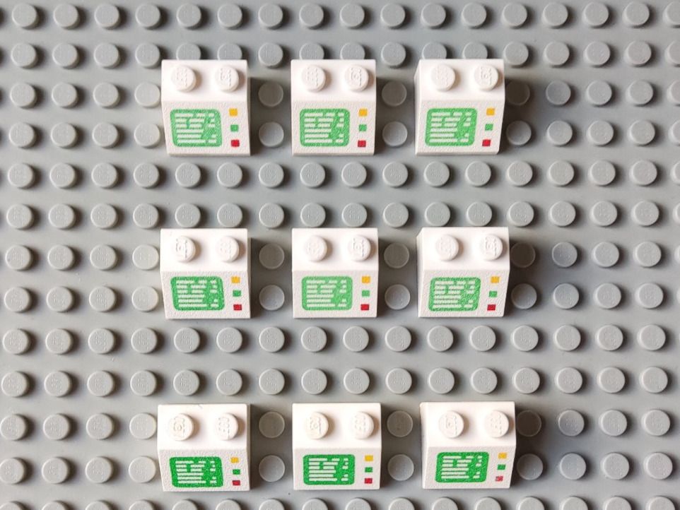 Lego Baukästen: LEGO - 9x Slope Computer Panel - 3039p23 – Gebraucht aus Muhen von  1