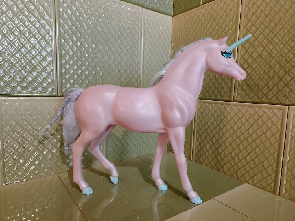 Giocattoli: Barbie Einhorn Pferd lila – Usato da Hemmental venduto da speed-shop