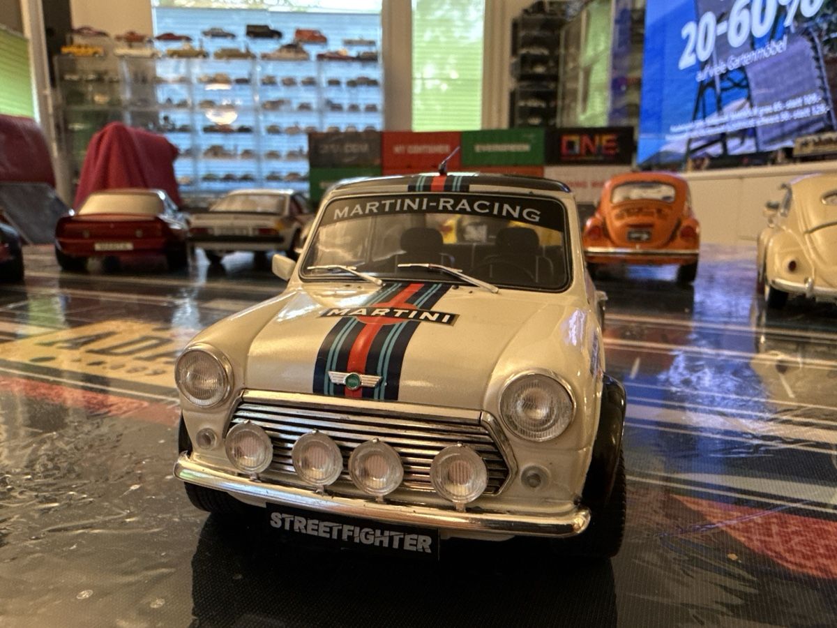 Cooper Modellini d'auto: Mini Cooper Martini Racing – Nuovo (secondo la descrizione) da Basel venduto da Zomeg 1