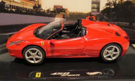 1:43 Ferrari 458 spyder Hot Wheels