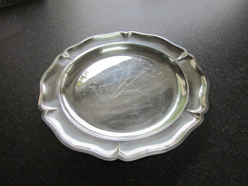 Plateaux: Grosse runde Platte, Tablett, Schale versilbert – D'occasion à Bischofszell par Pfau0 1
