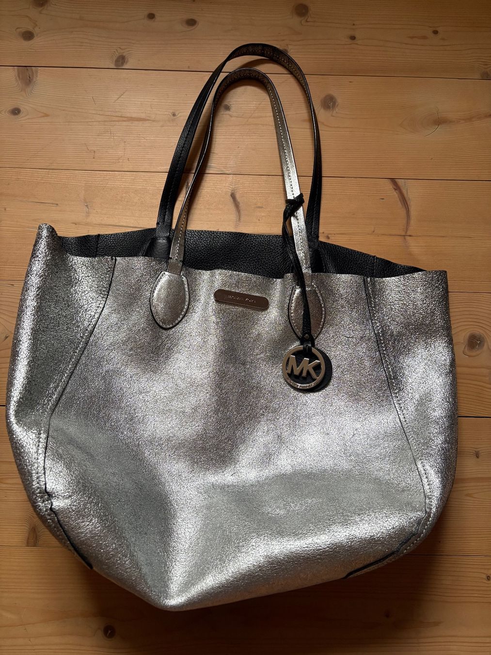 Borse da donna: Michael Kors Handtasche – Usato da Basel venduto da Liisa-Mariia 2