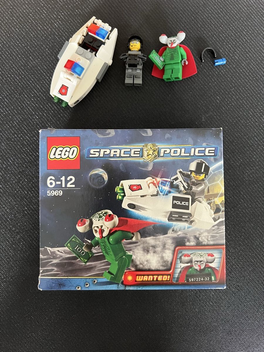 Lego Giocattoli: LEGO Space Police wanted! – Usato da Neuchâtel venduto da maaamen