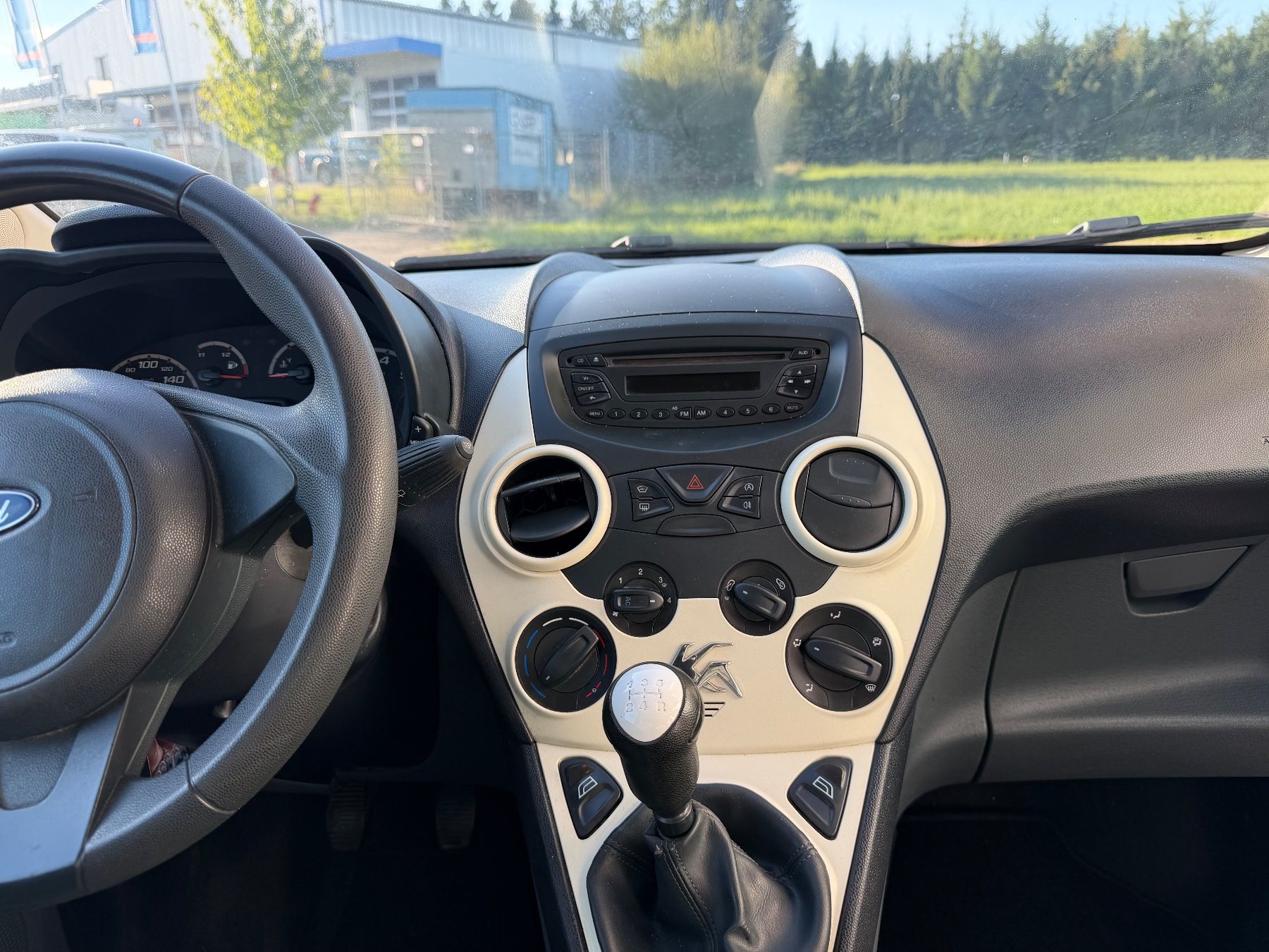 Ford Automobili: Ford Ka – Usato da Wolfwil venduto da nh.michelle03 4