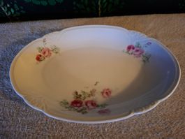 Zarte Vintage Platte, Porzellan mit Rosenmuster, Langenthal